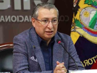 José Cabrera asume la Presidencia del CNE tras la salida de Diana Atamaint