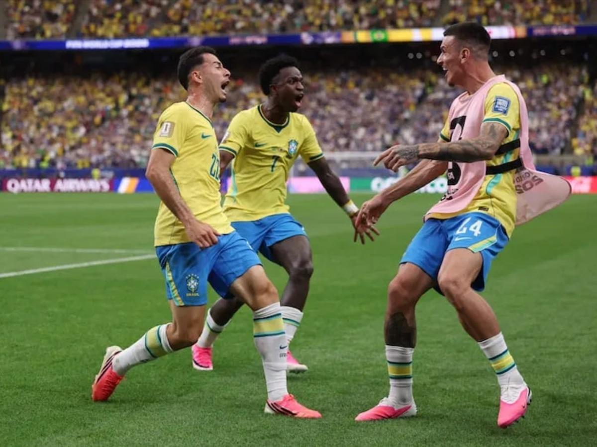 Brasil remonta al 95 y clasifica a octavos de final