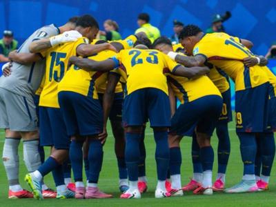 Sebastián Beccacece, entrenador de Ecuador, explota contra México