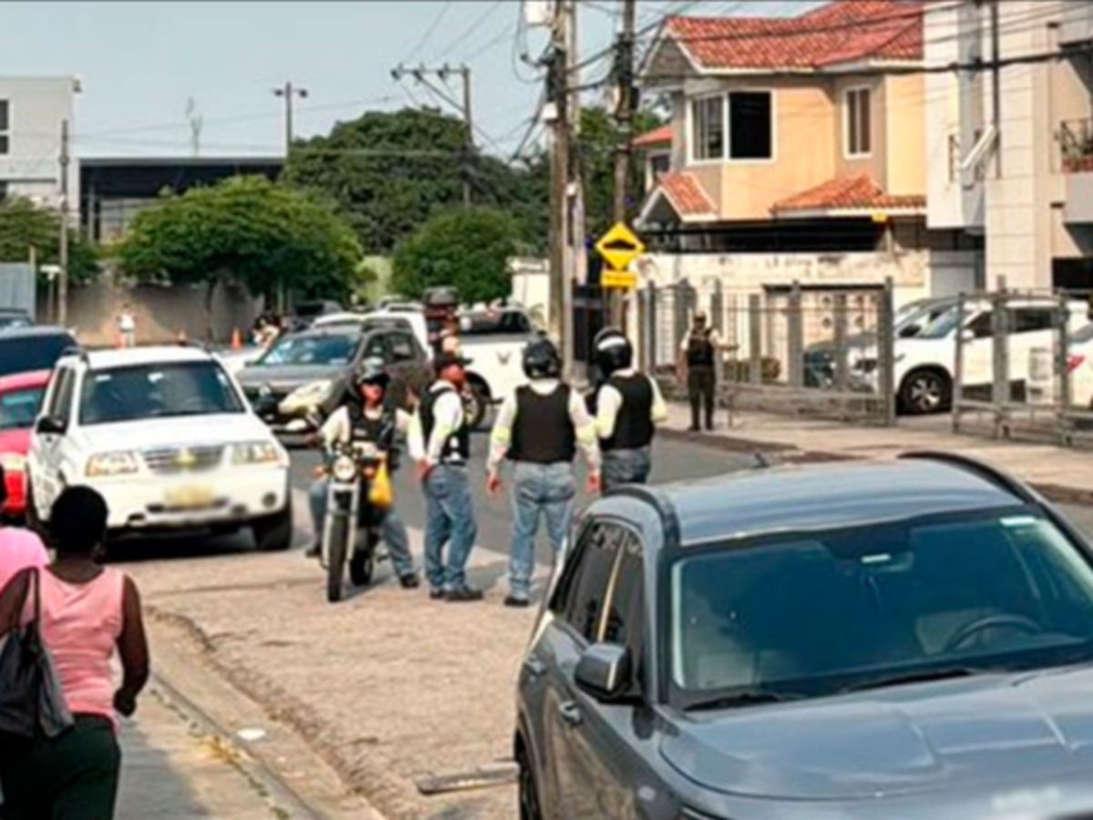 Ataque armado en Puerto Azul deja un muerto y un herido en Guayaquil