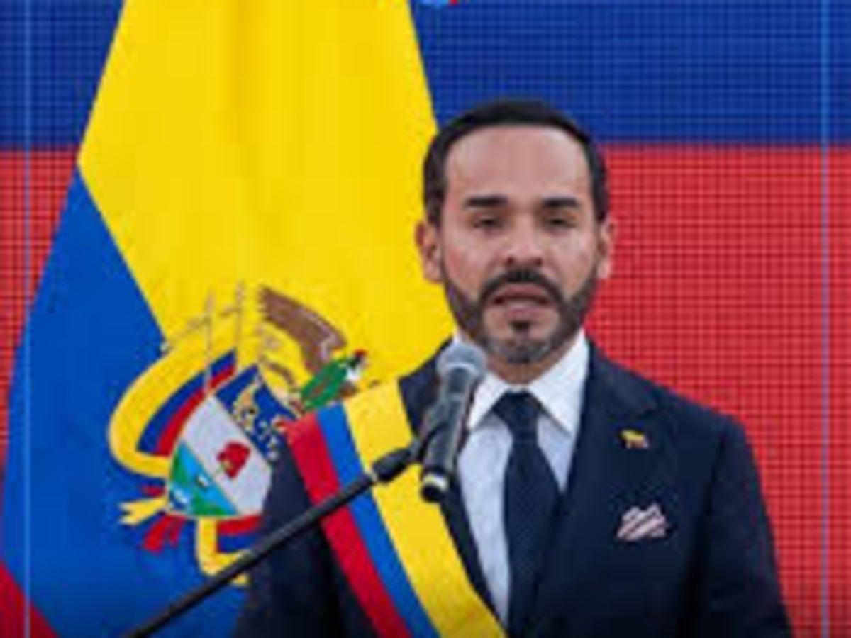 Abelardo de la Espriella asume la Presidencia de Colombia