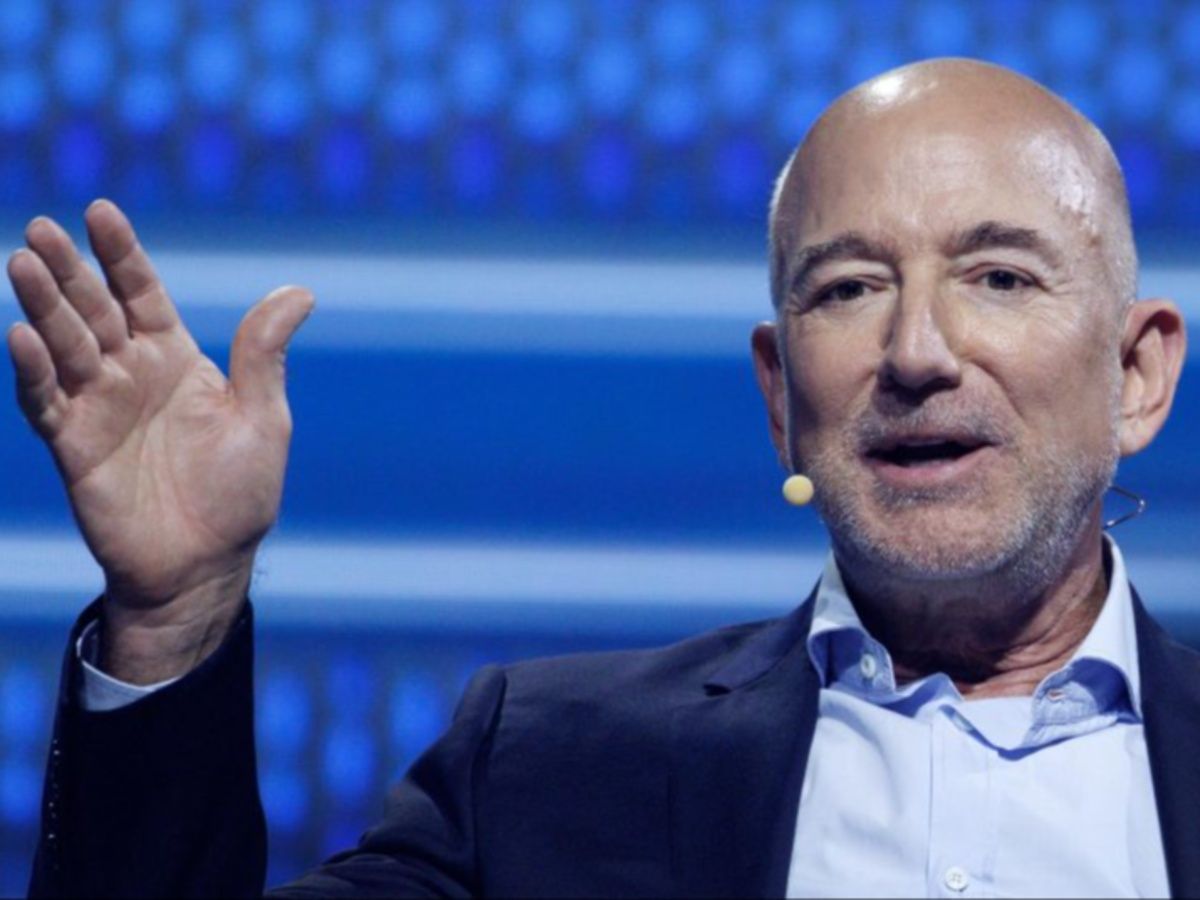 Jeff Bezos entra como accionista minoritario del Liverpool