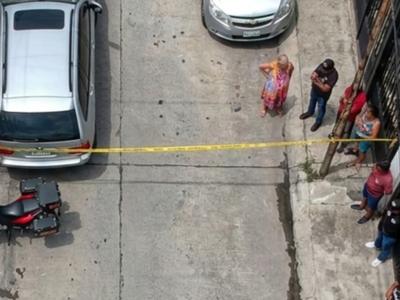 Crimen en La Alborada: hallan a un hombre muerto dentro de un carro