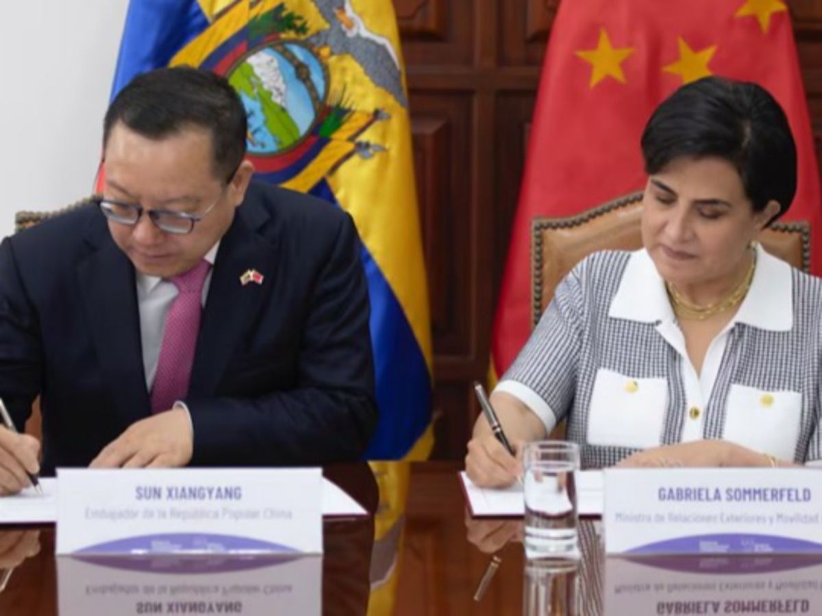 China donará USD 42,7 millones a Ecuador para seguridad y desarrollo