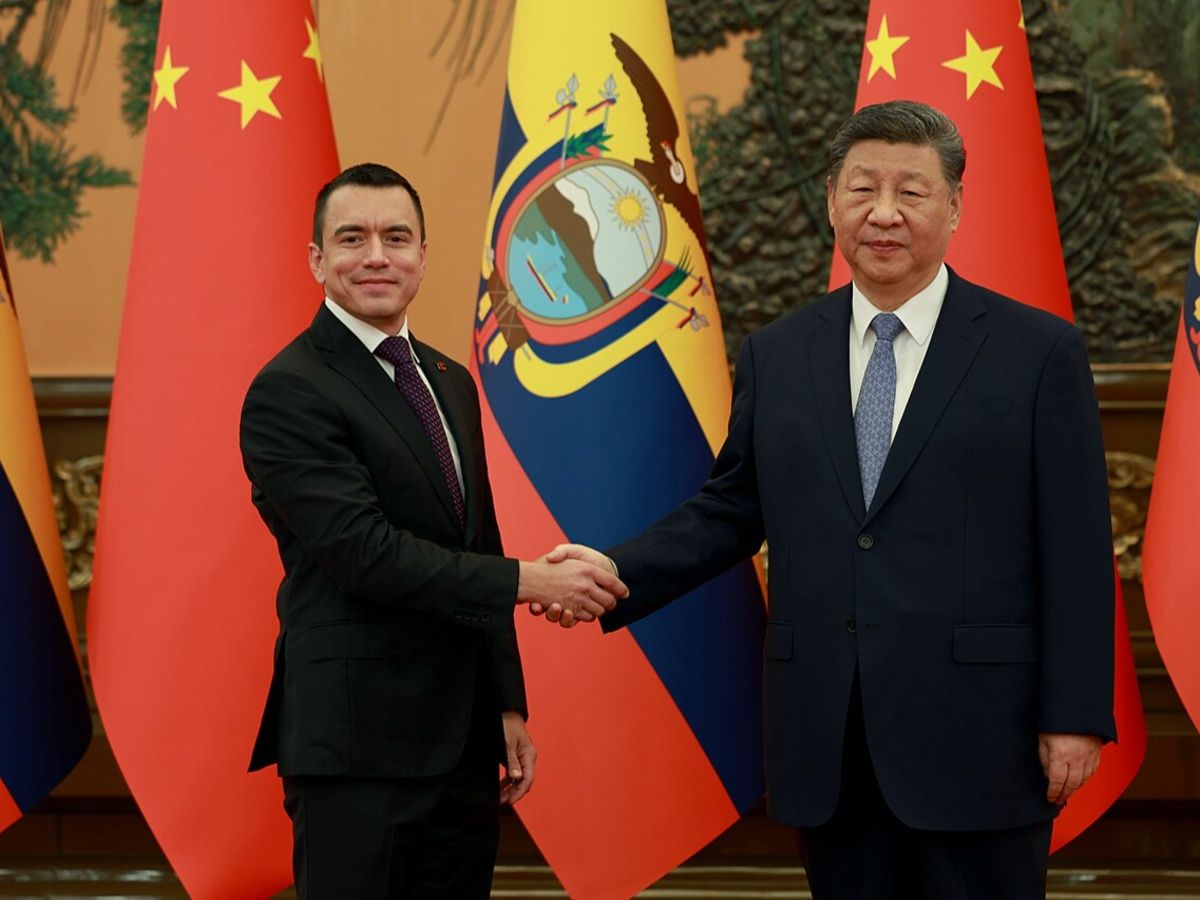 Ecuador y China firman siete acuerdos durante visita de Noboa