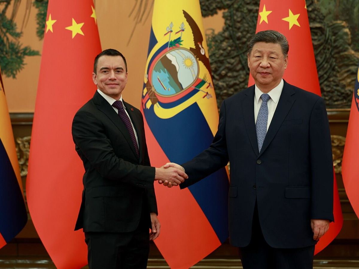 Ecuador y China firman siete acuerdos durante visita de Noboa