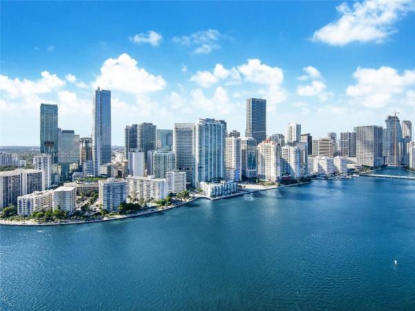Miami ordena frenar alquileres no autorizados en Brickell