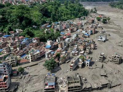 Inundación en Nepal deja 95 muertos y 403 desaparecidos