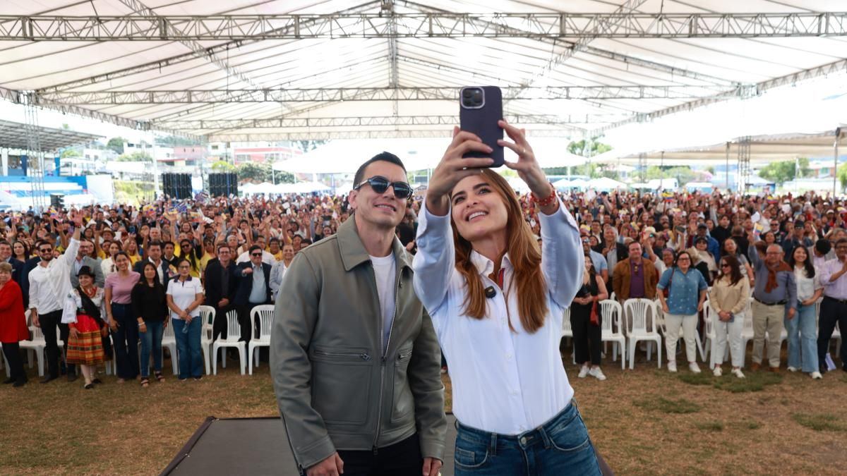 ADN y Giovanna Ubidia se exhiben en Quito junto a Daniel Noboa
