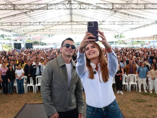 ADN y Giovanna Ubidia se exhiben en Quito junto a Daniel Noboa