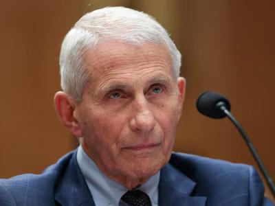 Anthony Fauci invoca la Quinta Enmienda ante comité del Senado