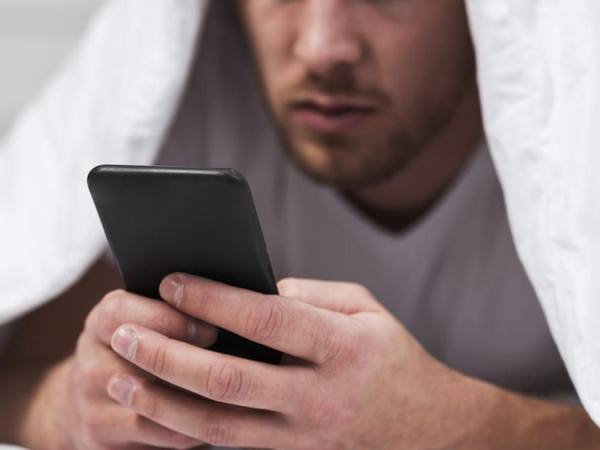 Aplicaciones de citas en Quito: bandas pasan del ‘match’ al robo