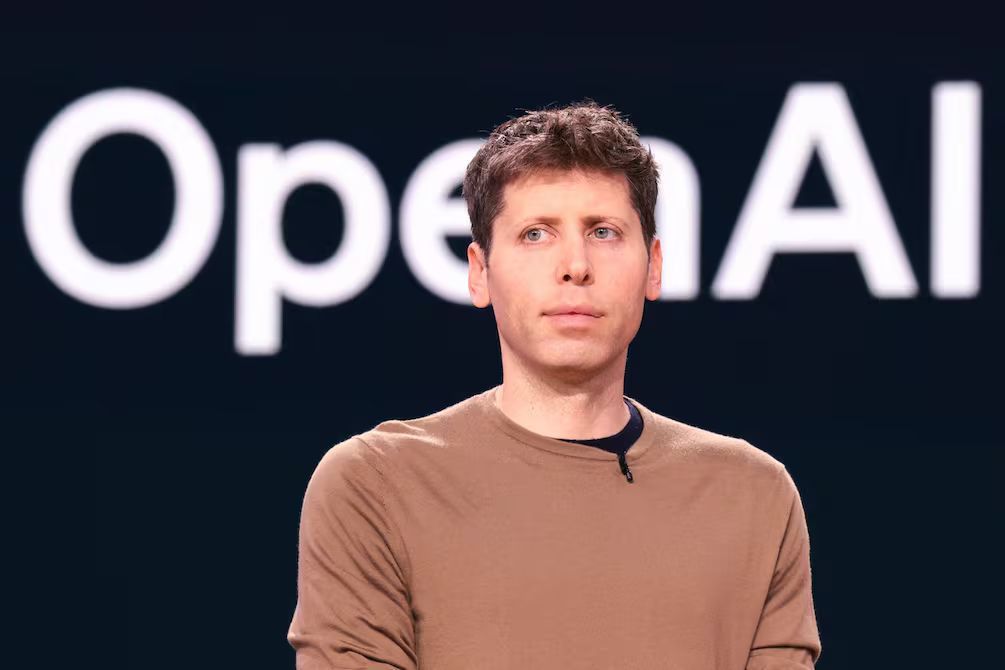 Apple demanda a OpenAI por presunto robo de secretos de iPhone