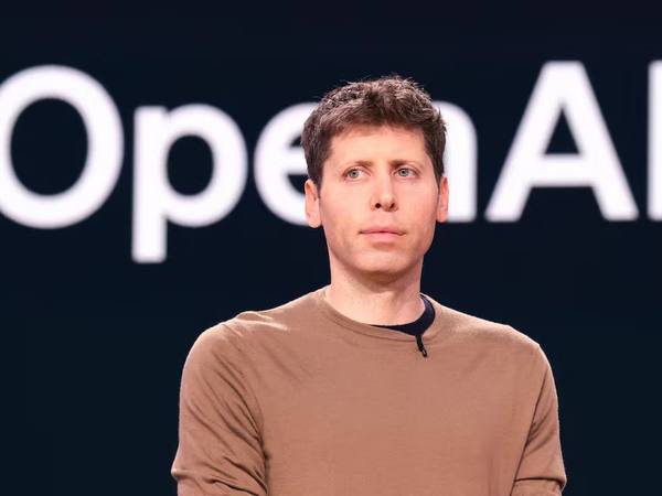 Apple demanda a OpenAI por presunto robo de secretos de iPhone