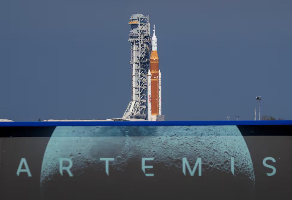 Artemis III: NASA ensayará acoplamiento con SpaceX y Blue Origin en 2027