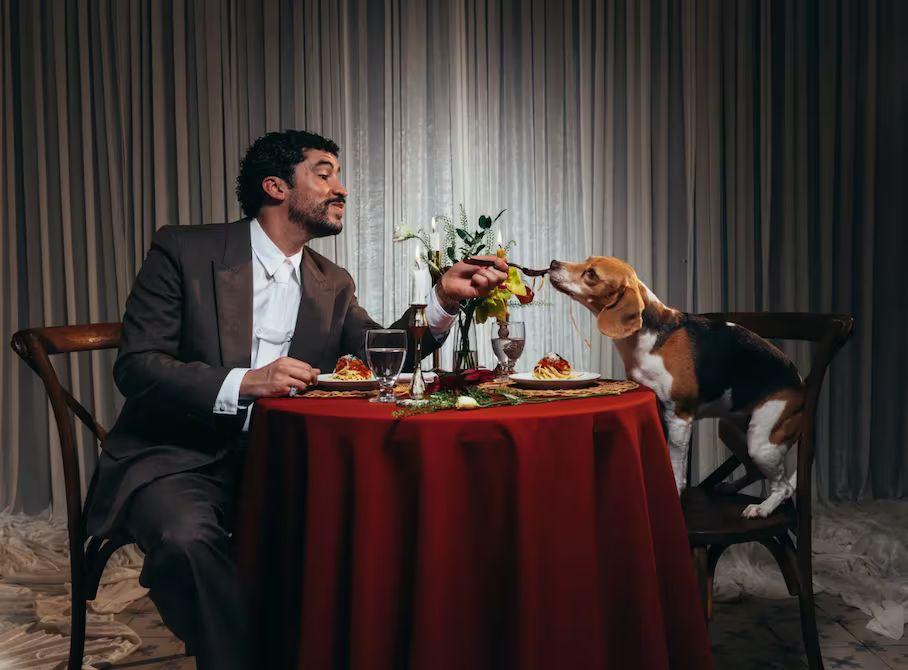 Bad Bunny y Sansa conquistan Vogue con el especial “Dogue”