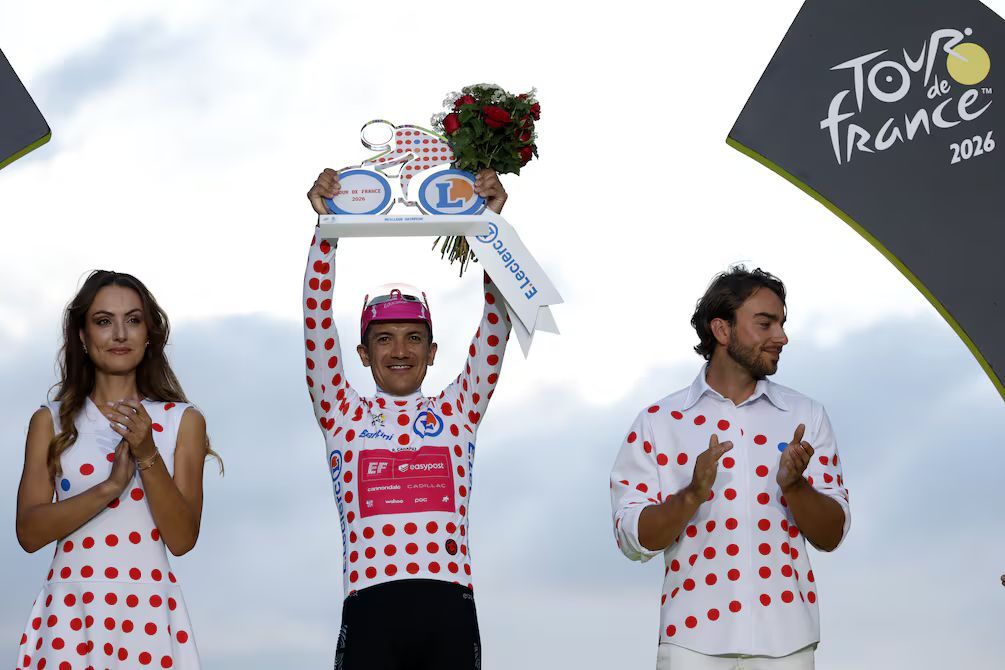 Carapaz vuelve a ser “supercombativo” del Tour de Francia 2026