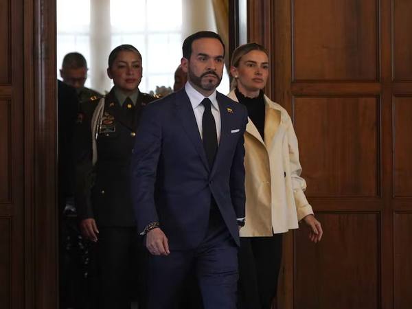 Colombia prepara buques cárcel para aislar a capos desde prisión