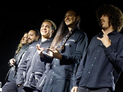 Cristian Castro y La Esfinge anuncian álbum heavy metal en México