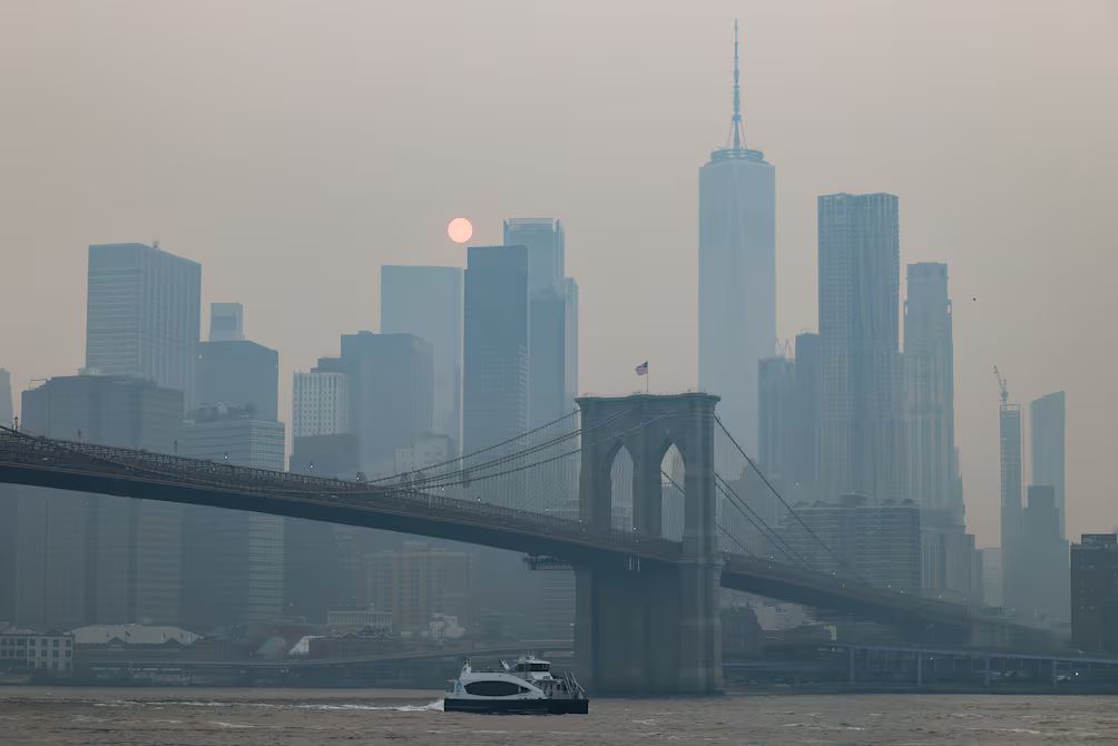 Donald Trump amenaza a Canadá con más aranceles por incendios