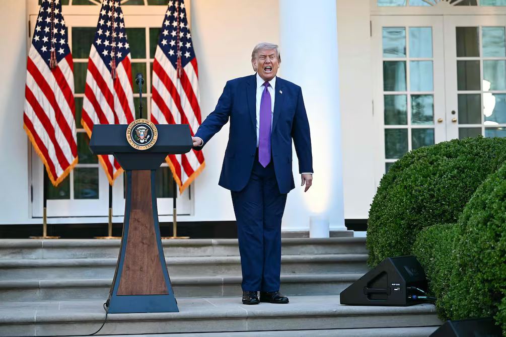 Donald Trump anuncia conversaciones con Cuba tras decir que “está pidiendo ayuda”