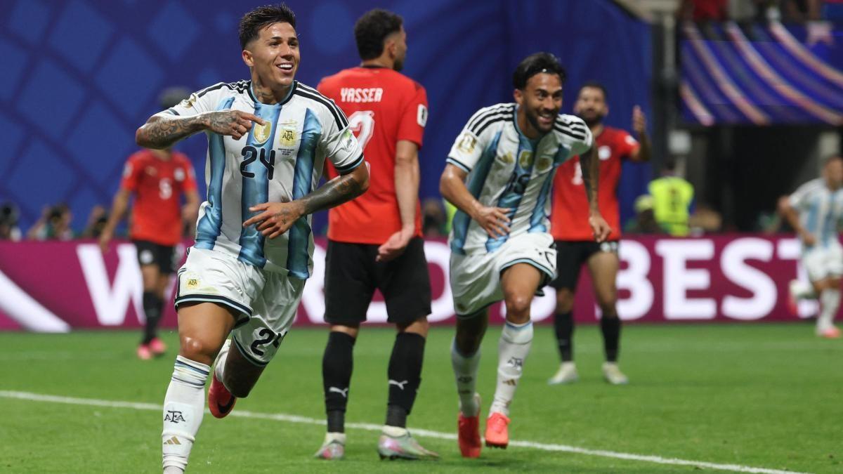 Enzo Fernández y el gol 3.000 en la historia de los Mundiales