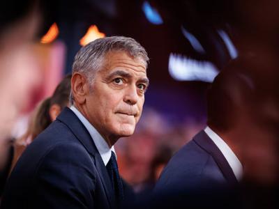 George Clooney abandona Brignoles por incendio y promete ayuda