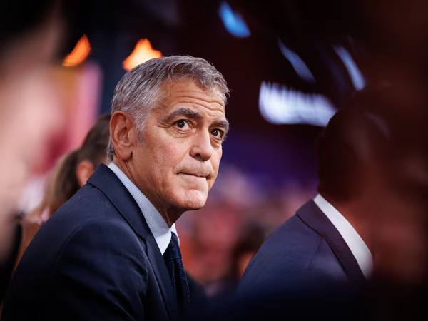 George Clooney abandona Brignoles por incendio y promete ayuda