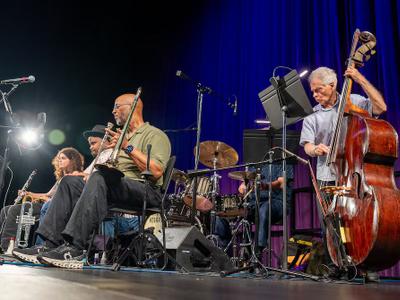 Homenaje a Louis Armstrong en Bronx Music Hall por su 125°