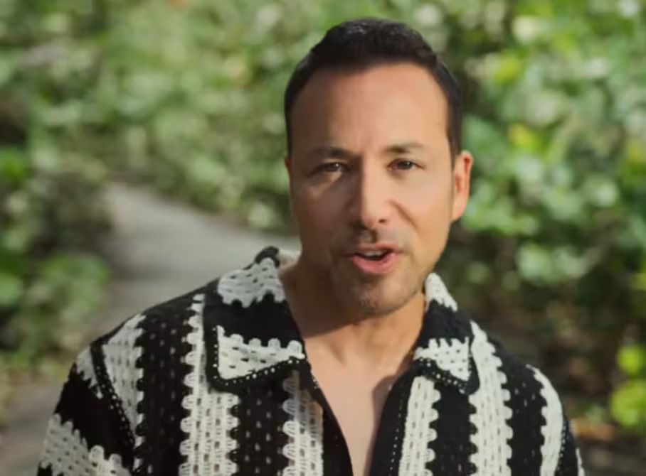 Howie Dorough lanza “Coquí”, su primera canción en español