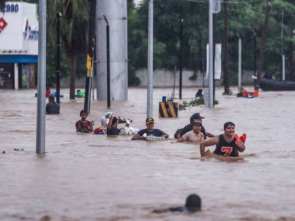 México alerta por ciclón tropical Uno a 105 km de Reynosa