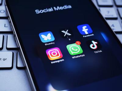 Mongolia prohibirá redes sociales en centros educativos desde 1 septiembre