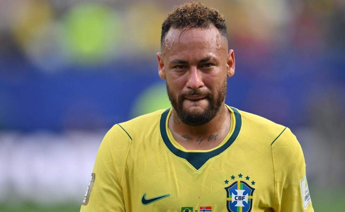Neymar vuelve al Santos tras el fracaso de Brasil en el Mundial