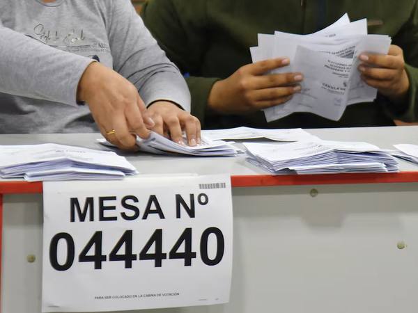 Perú: últimas actas por resolver se concentran en JEE Lima