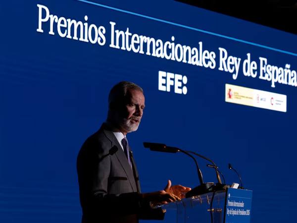 Premios Rey de España: periodismo en guerra y desinformación