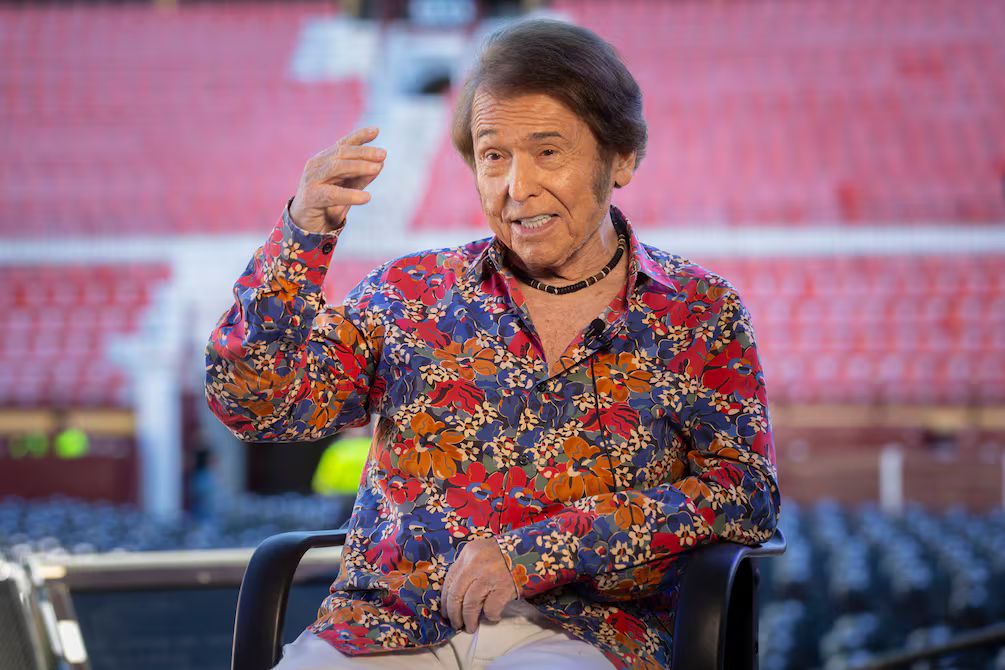 Raphaelísimo: Raphael inicia gira española y prepara álbum homenaje a México