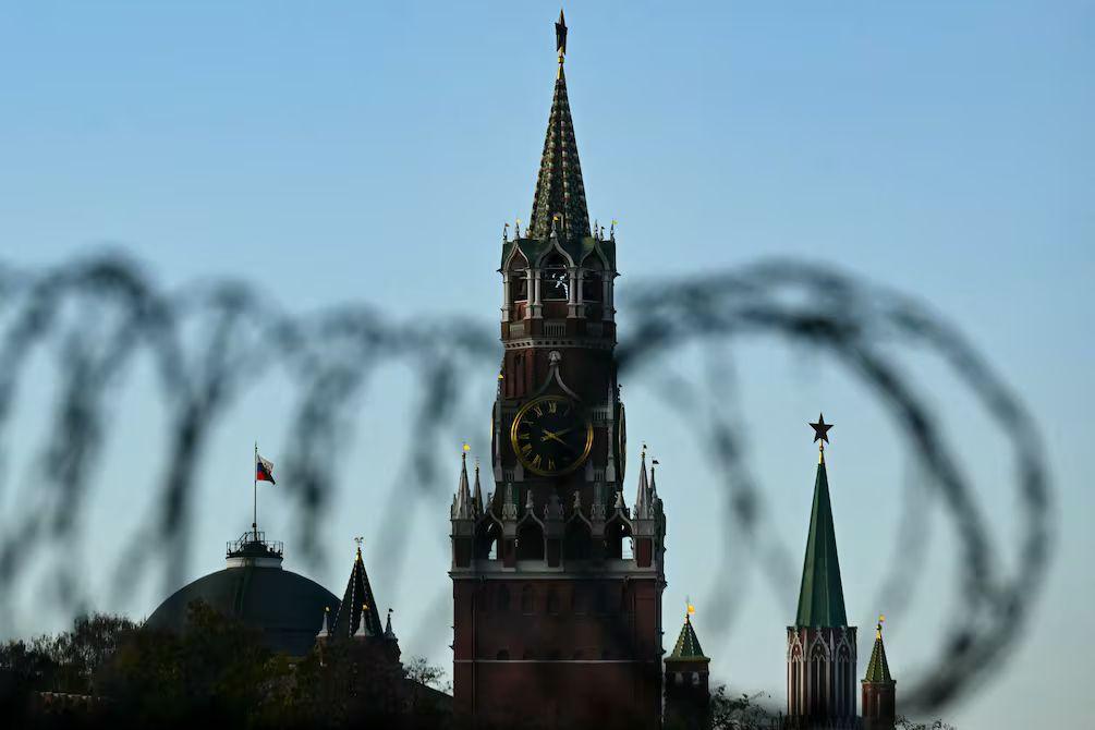 Rusia otorgó más de 1.100 visados “antiwoke” en 2025