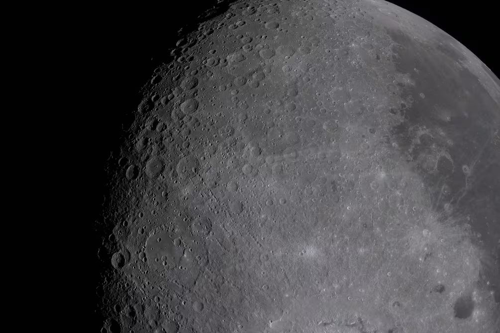 Ruta a la Luna con punto Lagrange L1: 30 millones de simulaciones