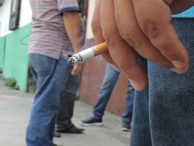 Solca alerta por tabaquismo: inicio temprano y 17 tipos de cáncer
