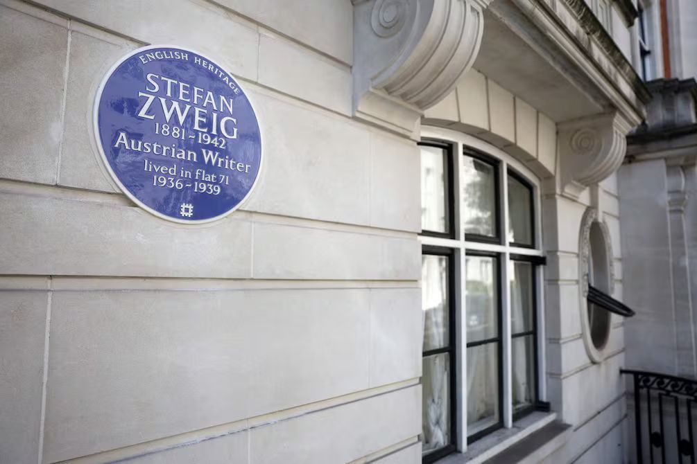Stefan Zweig recibe en Londres placa por su exilio antes de morir