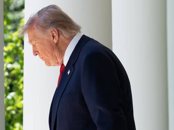 Tribunal declara ilegal prohibición de Trump para soldados transgénero