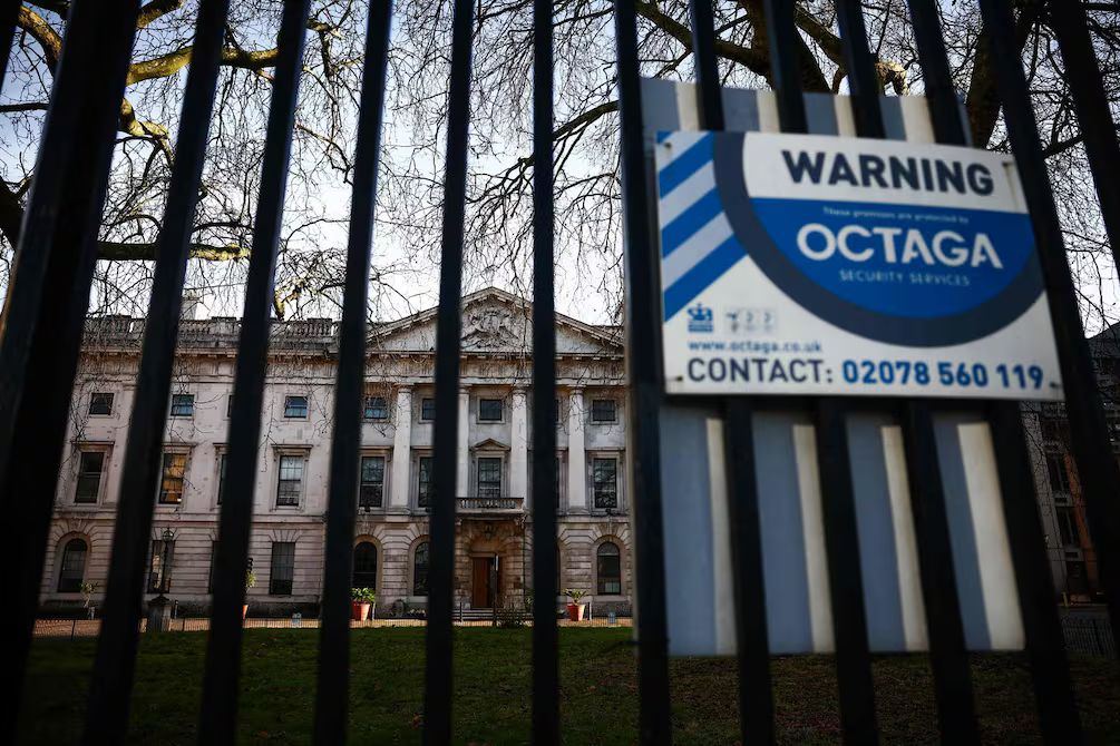 Tribunal Superior de Londres autoriza megaembajada de China
