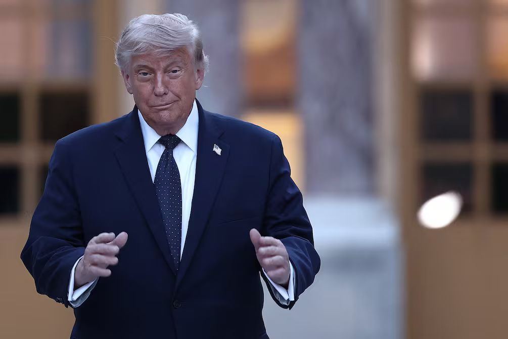 Trump dice que preferiría no tener el T-MEC y lo renovaría