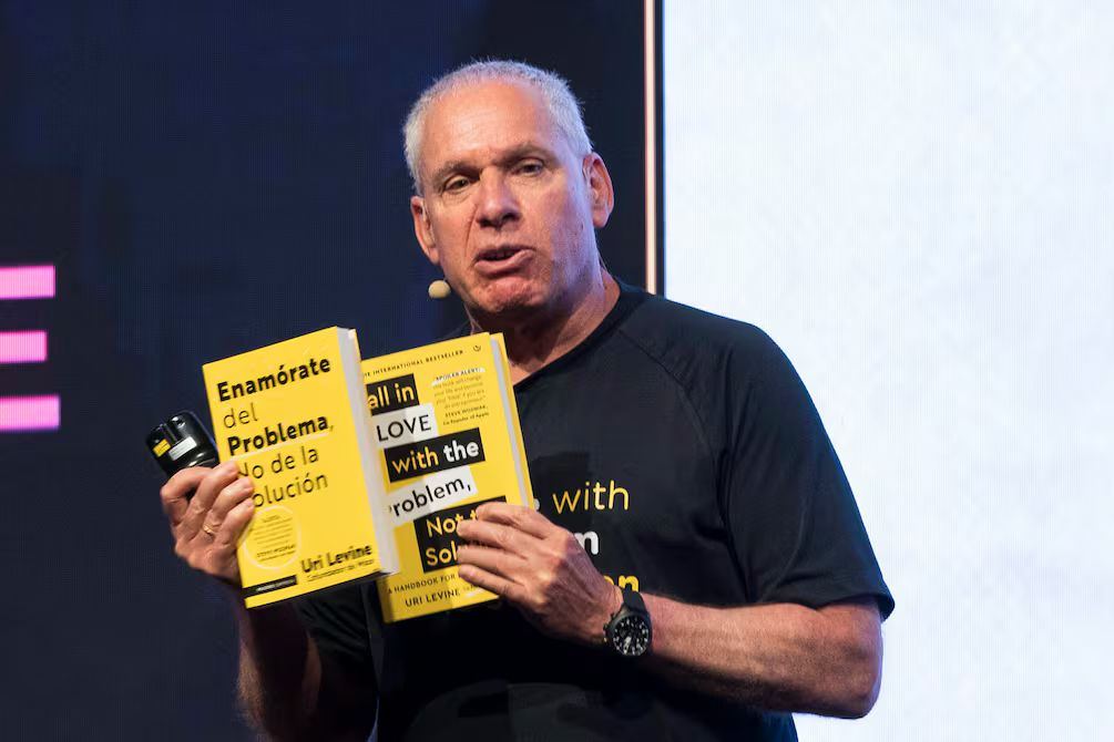 Uri Levine defiende que problemas comunes pueden ser oportunidades para emprender